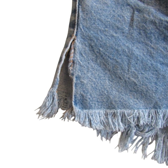 Levis Womens Fringe Denim Shorts 30 DIY Light Wash Side Slits Cutoffs Boho - Picture 5 of 9